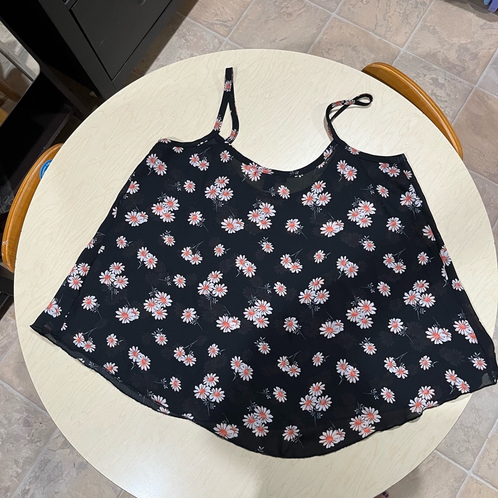 About a Girl Sheer Floral Top - Picture 2 of 6